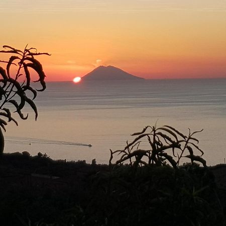 B&B La Casa Di Martina Zambrone Kültér fotó